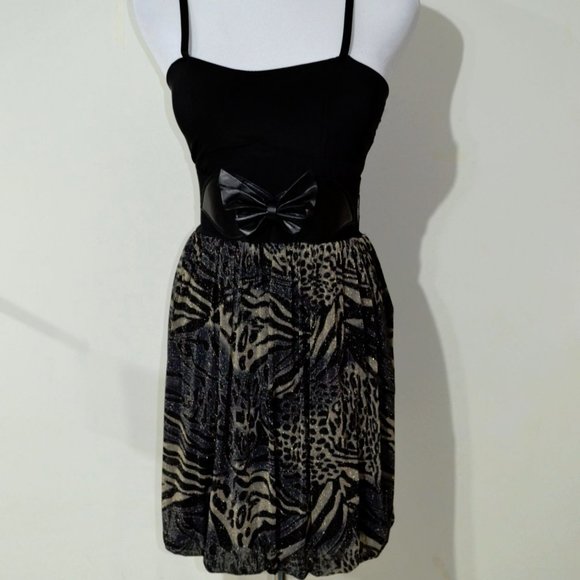 BLACK/BEIGE BABYDOLL DRESS BELT INCLUDED - Picture 1 of 4